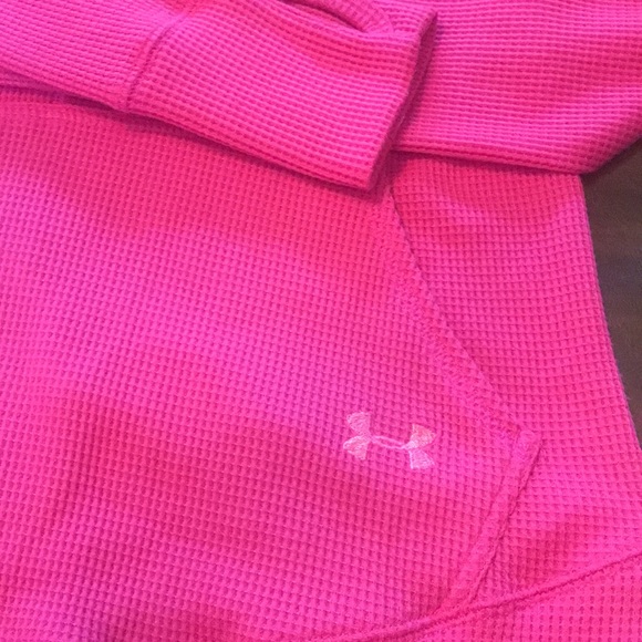 Under Armour ladies sweatshirt size Med . Used but like new - Picture 2 of 6